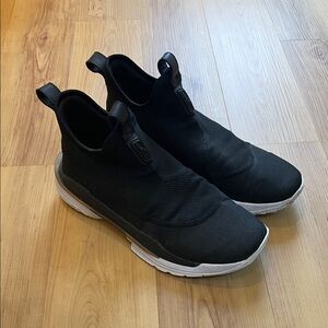 Under Armour Curry 7 ‘Pi Day’ Black Basketball Sneakers